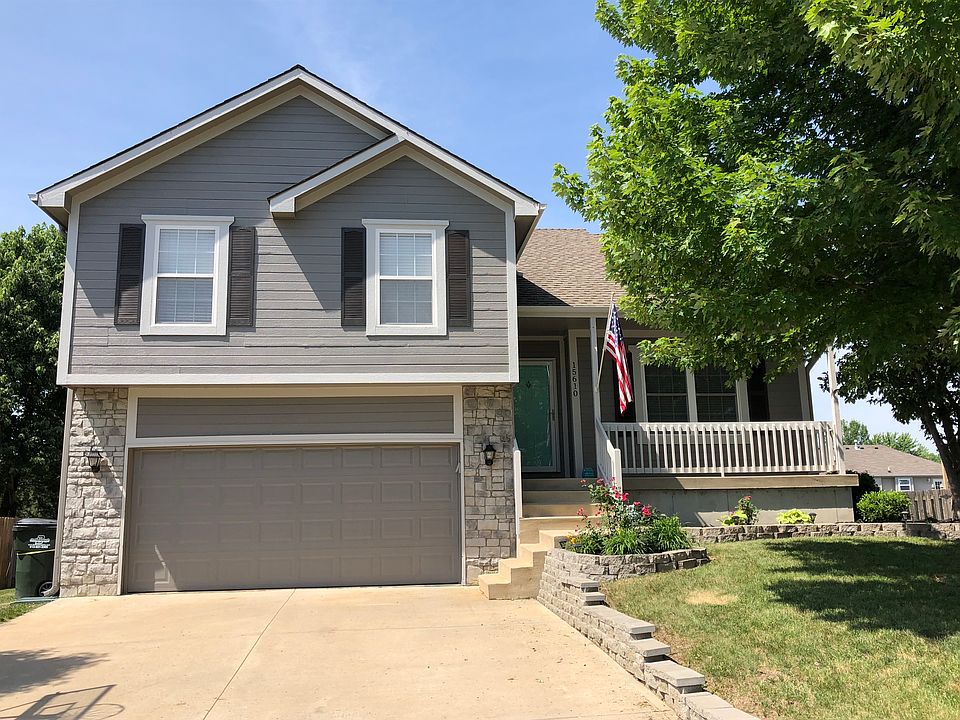 1st image of 15610 Iron Creek Dr