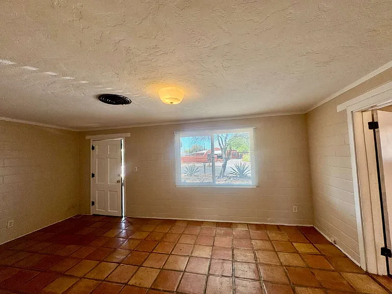 3020 N Richey Blvd — Photo 11