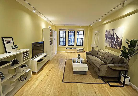 2nd image of 6 Burns St APT 214