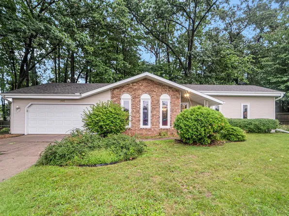 1305 Sorrento Dr, Green Bay, WI 54304