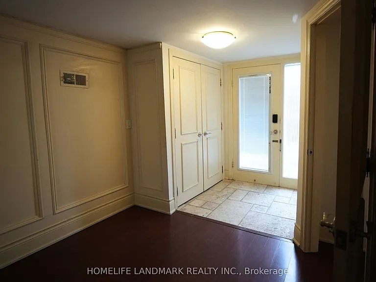 138 Newton Dr — Photo 30