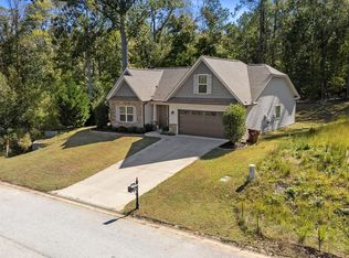 175 Meeting St, Greenwood, SC 29649