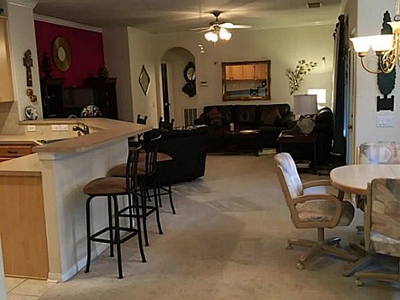 3rd image of 1315 Varese Dr