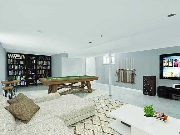 2nd image of 10419 125th St Floor 2