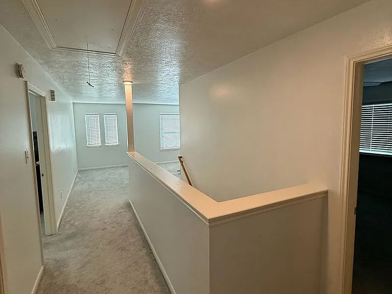 2722 Springstone Dr — Photo 25