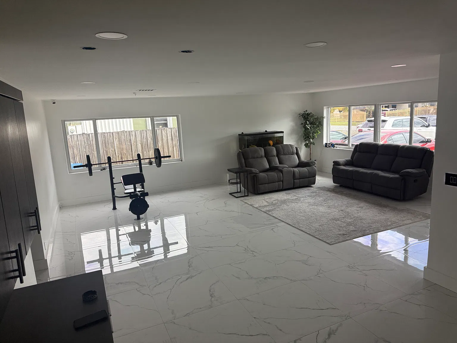 4 bed, 2078 sqft, $3,200 — Photo 2