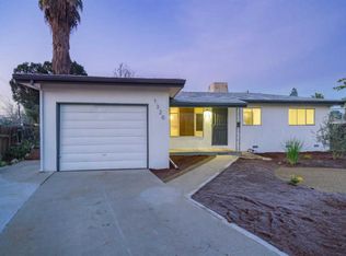 1320 Rodgers Rd, Hanford, CA 93230