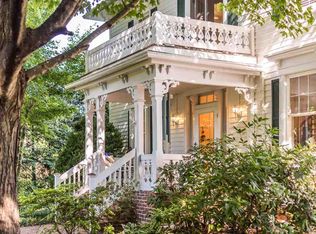 1249 Lyndhurst Rd, Waynesboro, VA 22980