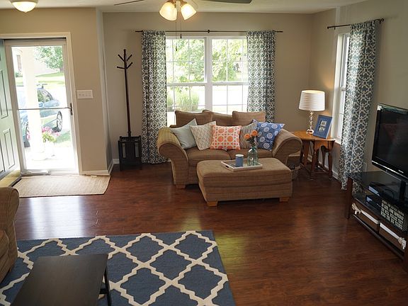 2nd image of 10676 Trailwood Dr