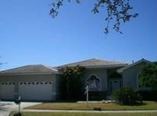 3021 Key Harbor Dr, Safety Harbor, FL 34695