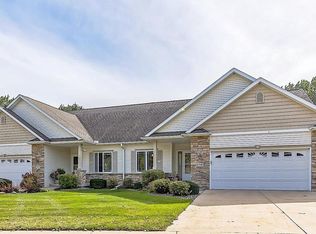 6341 Maywick Dr, Madison, WI 53718