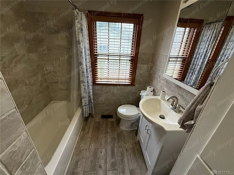 217 Wolf Ave — Photo 23