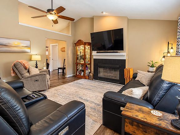 5th image of 33724 Woodmont Ridge Dr