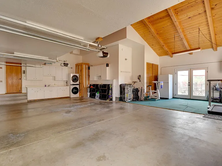 3665 Tiffani Ct #ID1573481P — Photo 27