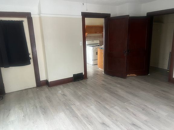5th image of 117 Moores River Dr #3