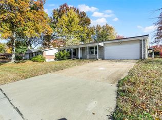 11426 Ortega Dr, Saint Louis, MO 63138