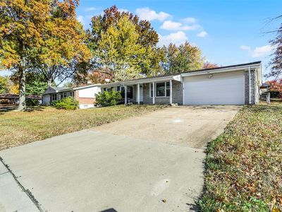 11426 Ortega Dr, Saint Louis, MO, 63138