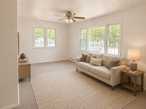 3rd image of 45 Hampton Rd