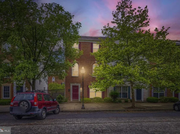809 McHenry St, Baltimore, MD 21230