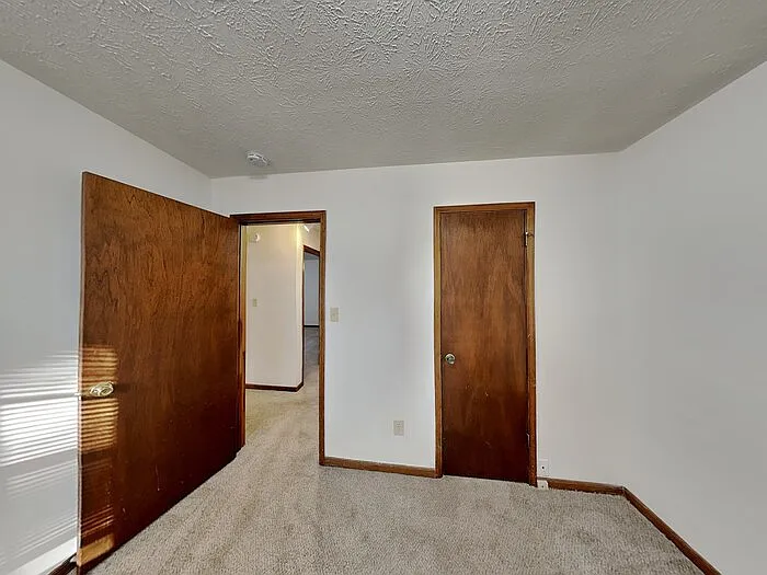 7319 Exeter Ct — Photo 15