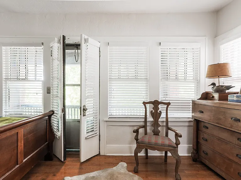 1508 N Robinson Ave #2 — Photo 3