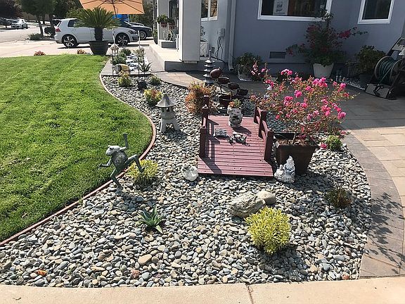 4th image of 6425 Menlo Dr