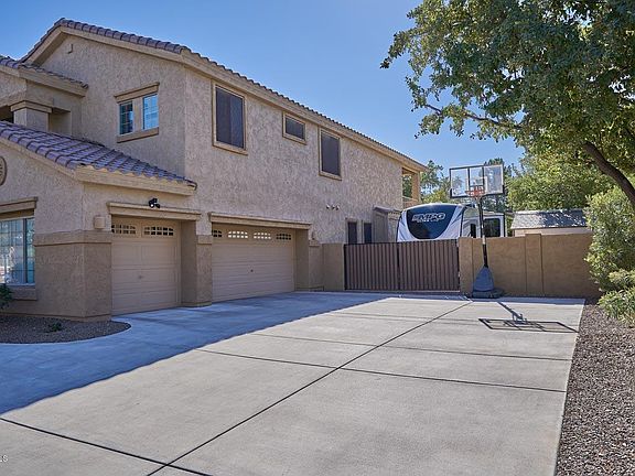 5th image of 18675 E Strawberry Dr
