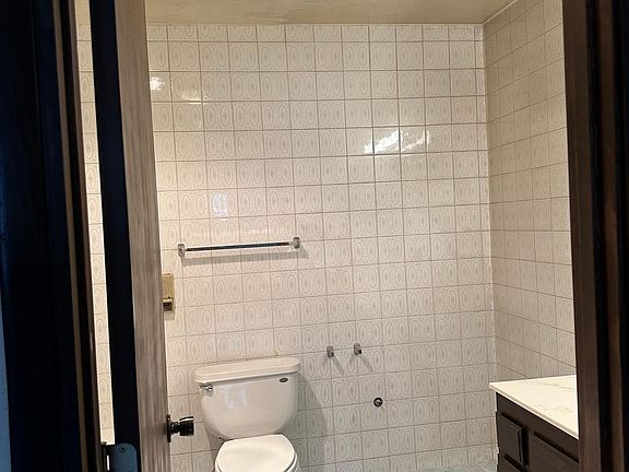 3rd image of 1639 E Harmon Ave APT 3