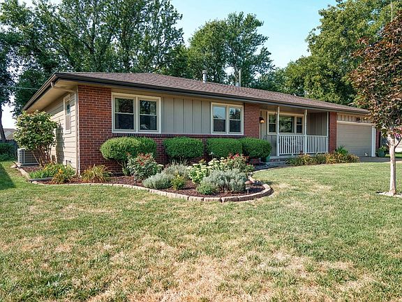 4th image of 1200 Louise Ln