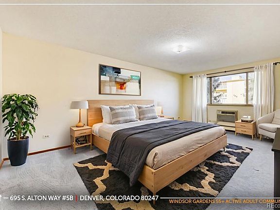 3rd image of 695 S Alton Way #5B