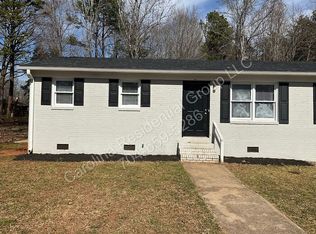 2002 Airport Rd #B, Salisbury, NC 28147