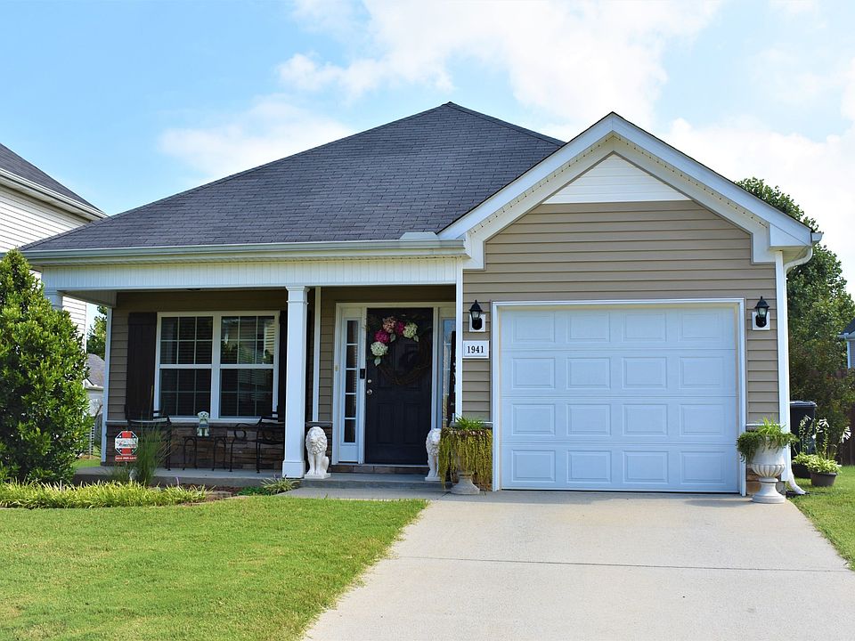 1st image of 1941 Falsetto Ln