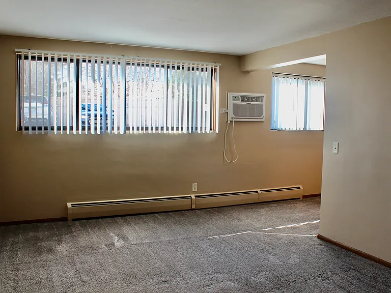 Penn Apartments — Photo 35