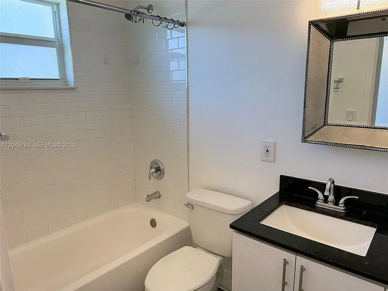 13215 NE 6th Ave #102 — Photo 11