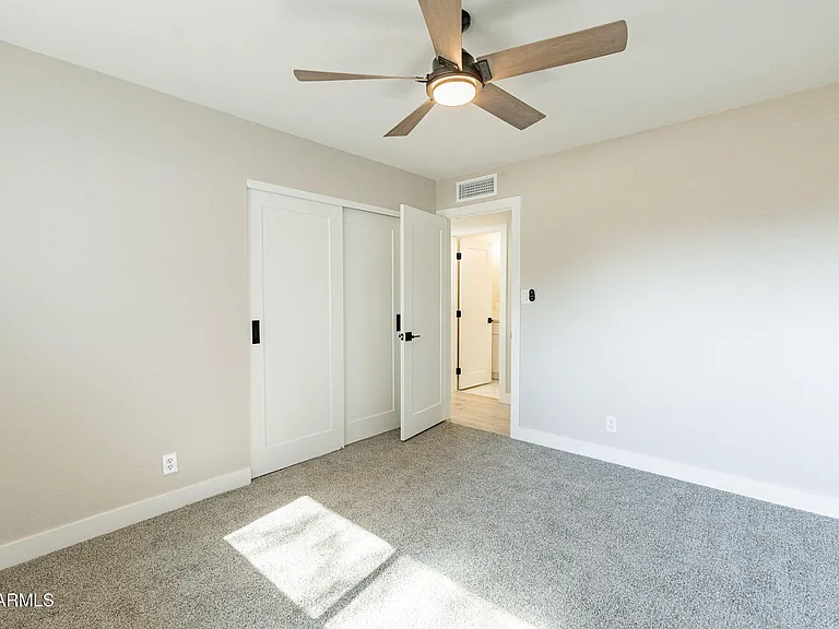 8202 E Piccadilly Rd — Photo 20