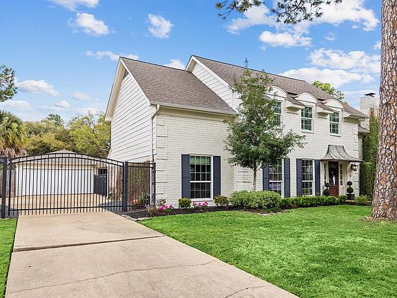 2nd image of 11014 Holly Springs Drive