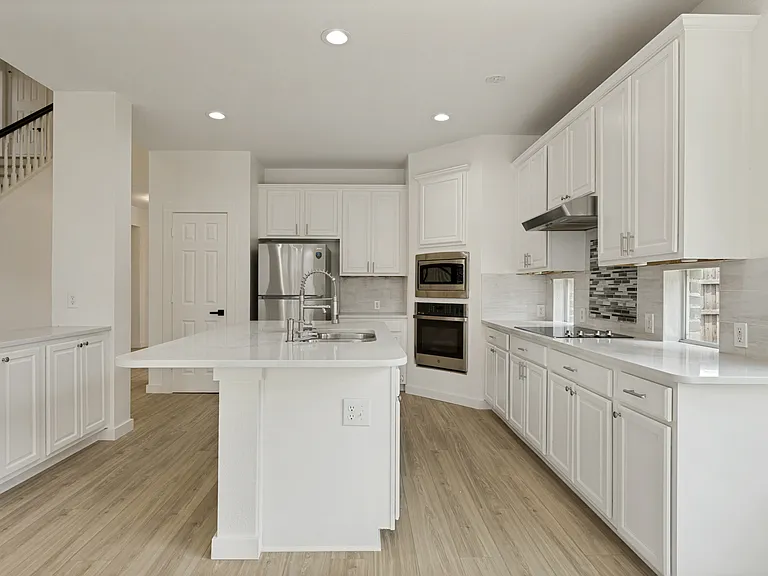 11160 Silver Horn Dr — Photo 17