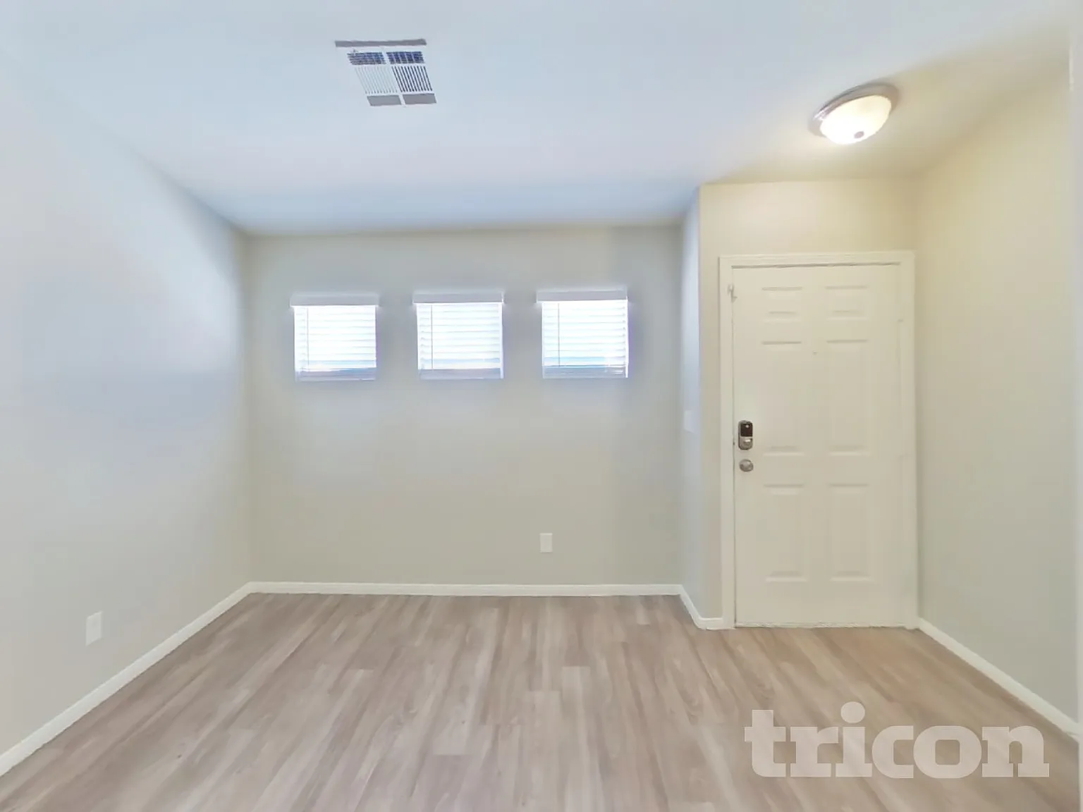 6534 Coldwater Bay Drive Las Vegas NV — Photo 3
