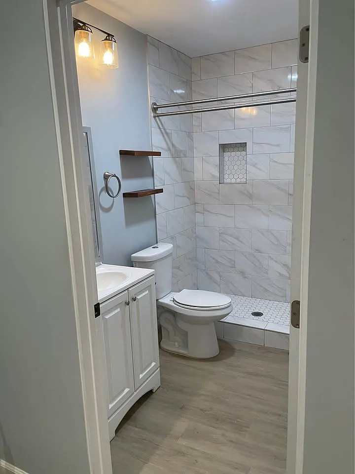 Studio, 450 sqft, $1,750 — Photo 2