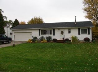 112 W Thrush Ave, Crestline, OH 44827