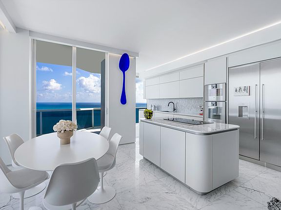 5th image of 4779 Collins Ave APT 4201