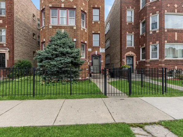 1121 N Leclaire Ave, Chicago, IL 60651