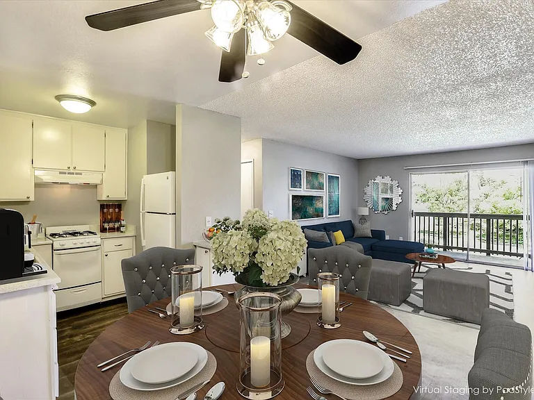 Santa Teresa Apartments — Photo 20