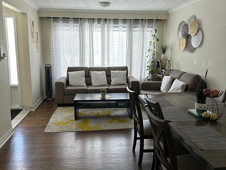 86 Earnscliffe Cir — Photo 5