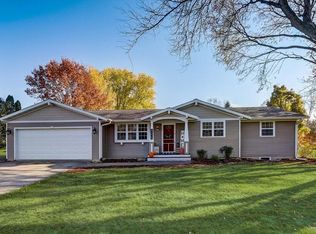 103 Dahlen Cir, Cambridge, WI 53523