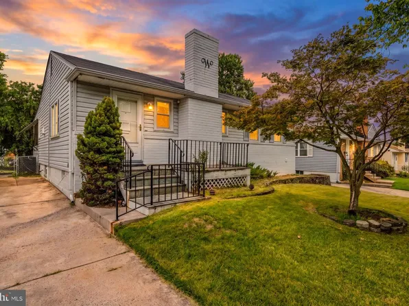 1412 Torrey Pl, Hyattsville, MD 20782