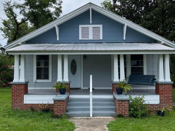 145 Live Oak Ave W