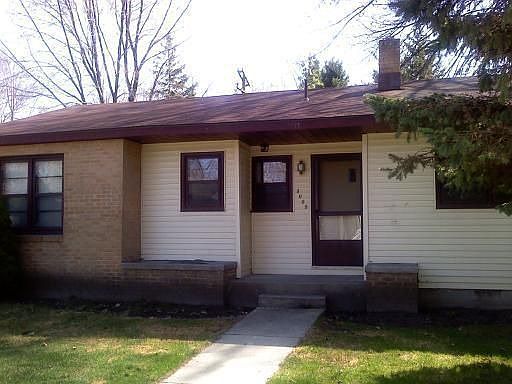 1st image of 3069 Sylvan Dr