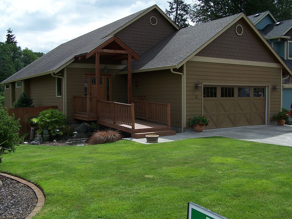 1st image of 107 Peninsula Dr