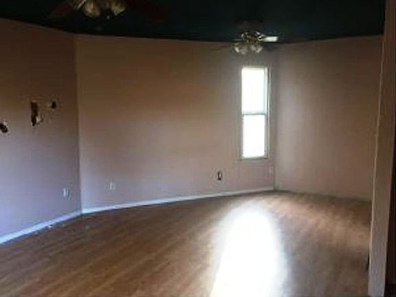 4th image of 31560 Road 400